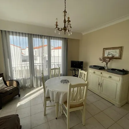 Le Petit Ampere - Proche