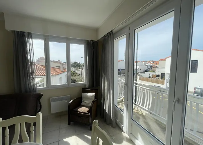 Le Petit Ampere - Proche *