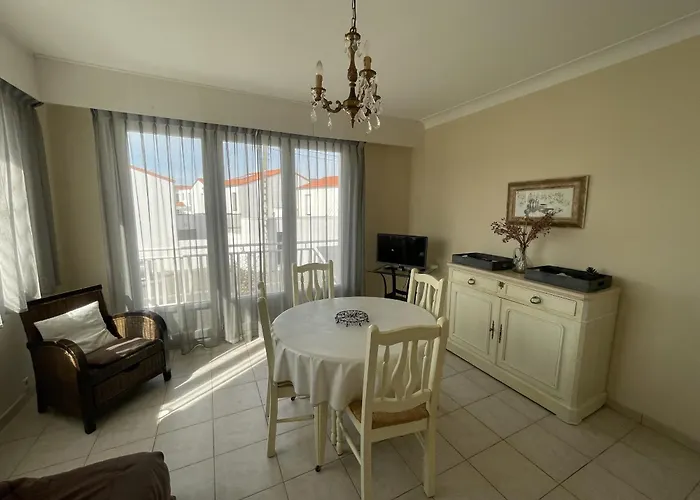 Le Petit Ampere - Proche